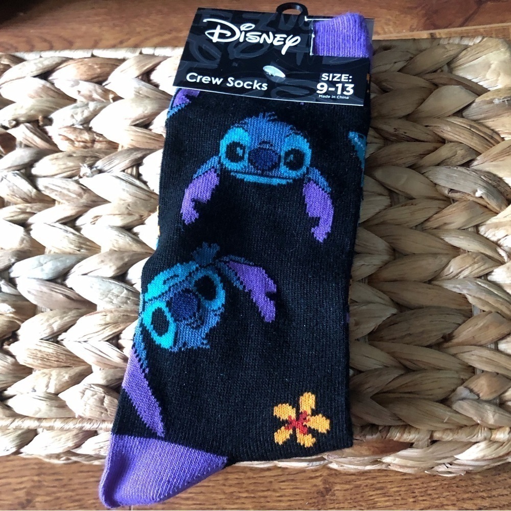 Disney Lilo & Stitch: Stitch faces crew socks